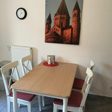 Meisje Hausje - A46083 Apartament Nackenheim